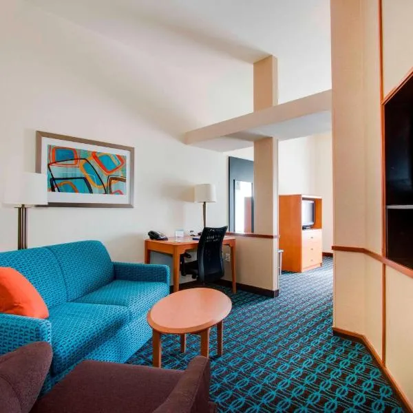 Fairfield Inn & Suites by Marriott Clermont、クラモントのホテル
