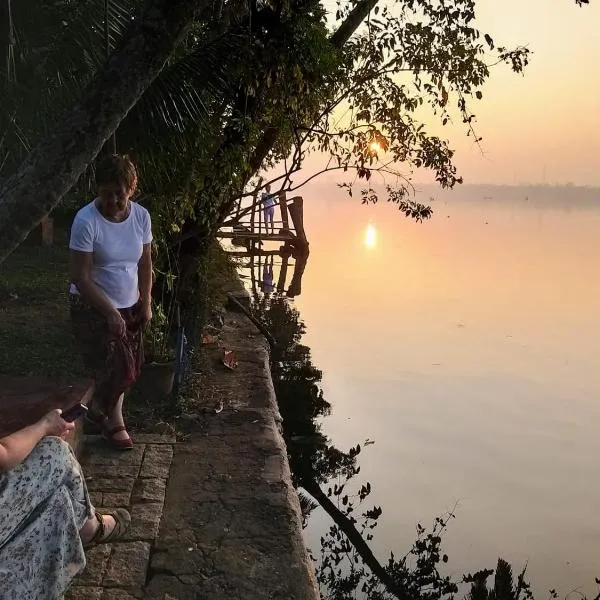 AshtamudiVillas, hotel v destinaci Kollam
