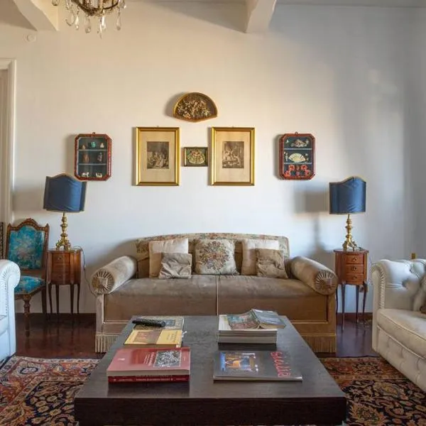 Palermo 3 bedrooms apartment historic center, hotel Palermóban