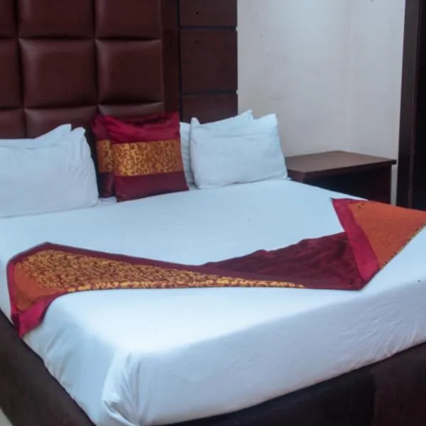 Golden Tulip Garden City Hotel - Rivotel, hotel di Port Harcourt