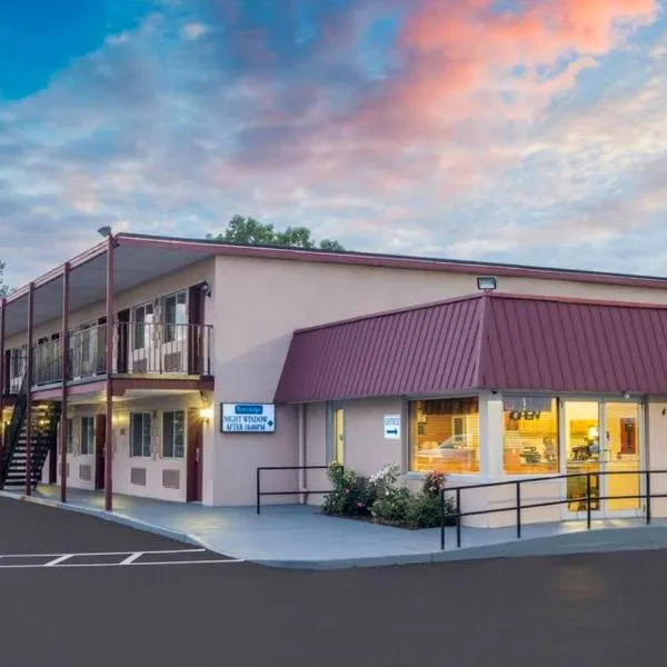 Grove City Travel Inn South Columbus, hotel v destinaci Grove City