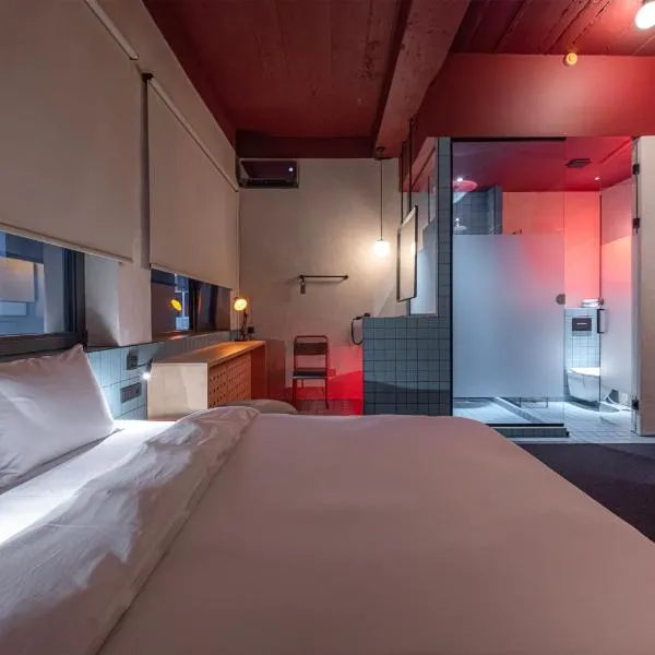 Rotel Kutaisi, hotel sa Kutaisi