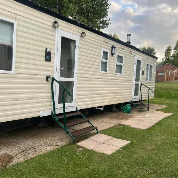 Dottys van warden springs caravan park, hotel en Warden