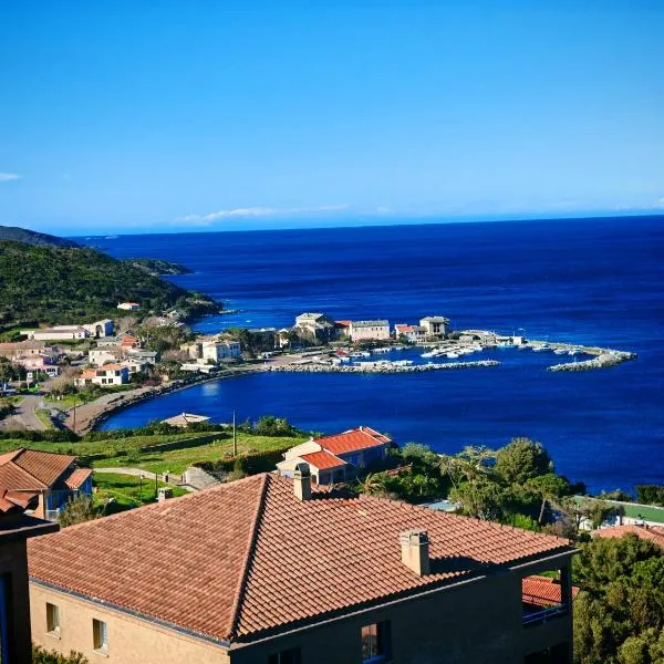 Cap Corse Santa Severa vue sur mer, hotel in Santa-Severa