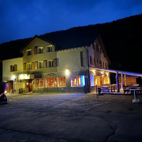 Hotel Klause Ranch, hotel v destinaci Urnerboden