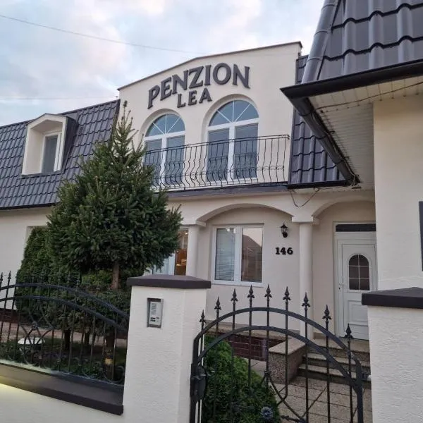 Penzion Lea, hotel v destinaci Diakovce