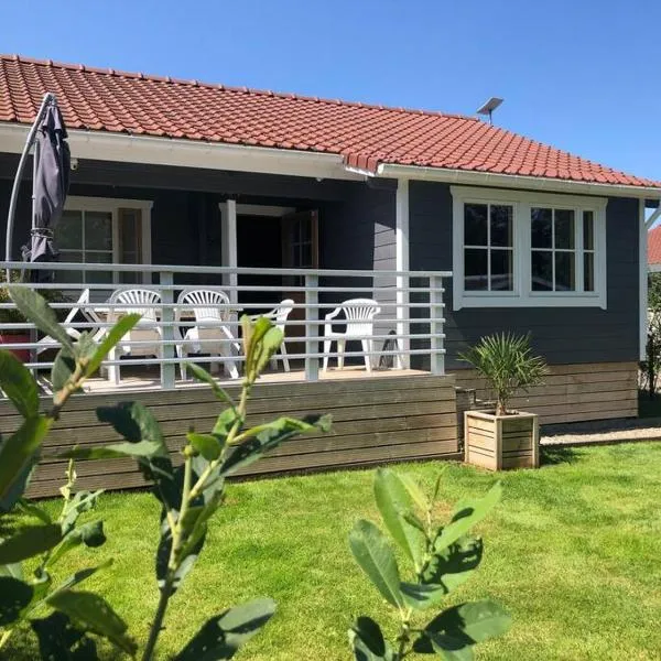Le Cottage de l etang, hotel in Bourbourg
