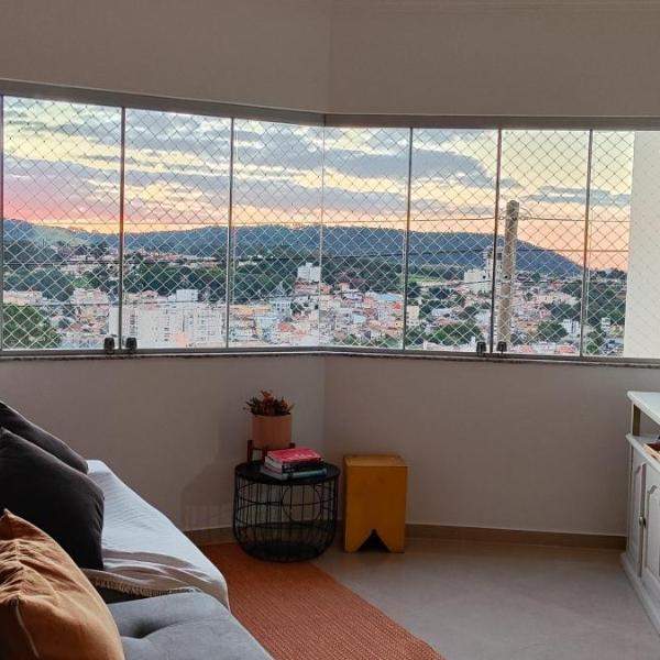Dúplex do Poente, vista única a 5 min da Rota do Vinho em São Roque, SP