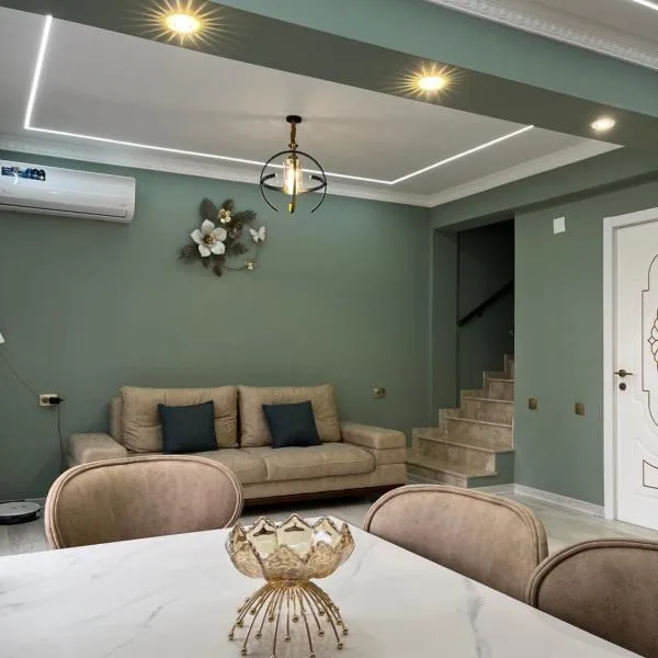 House at Beach-სახლი ზღვაზე, hotel v destinácii Grigoleti