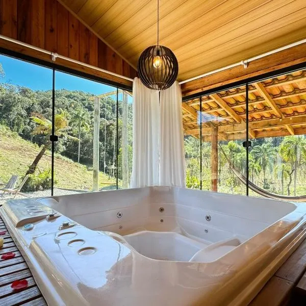 Pinheiral에 위치한 호텔 Sítio Raizes da Videira - SRR004