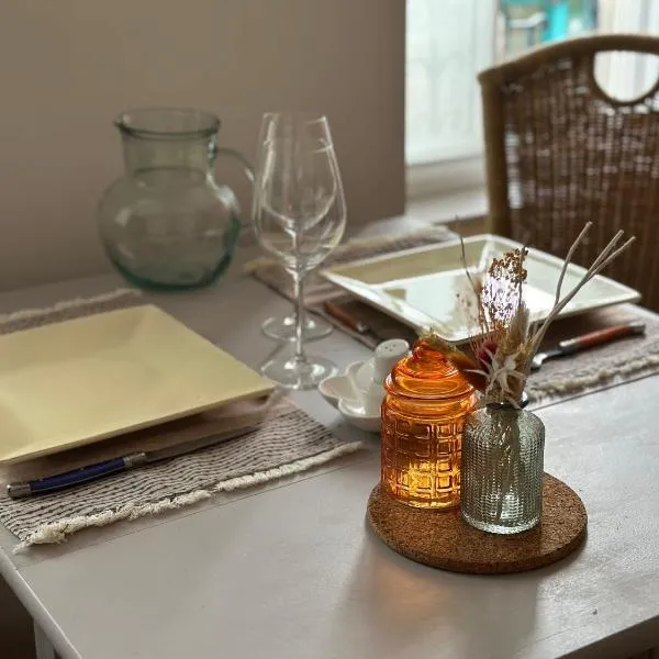 Superbe appartement confort entre terre et mer plein centre-ville, hotel v destinaci Lamballe