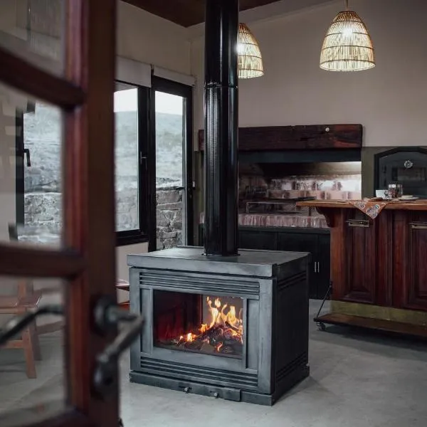 Cabaña en Tala Cruz a 9km de Villa Cañada del Sauce, khách sạn ở Tala Cruz