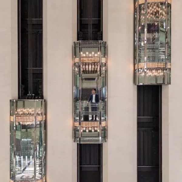 Crowne Plaza Bangkok Lumpini Park by IHG, hotel in Bangkok