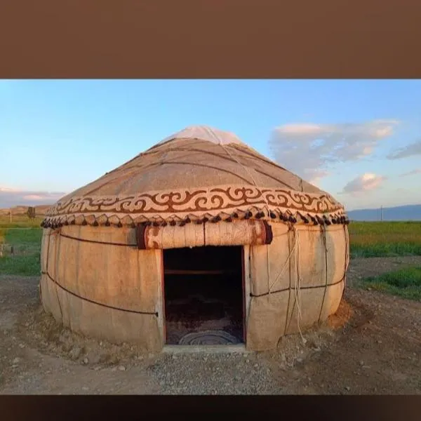 "Ak-Bulun" Yurt camp, hotel v destinaci Imeni Voroshilova