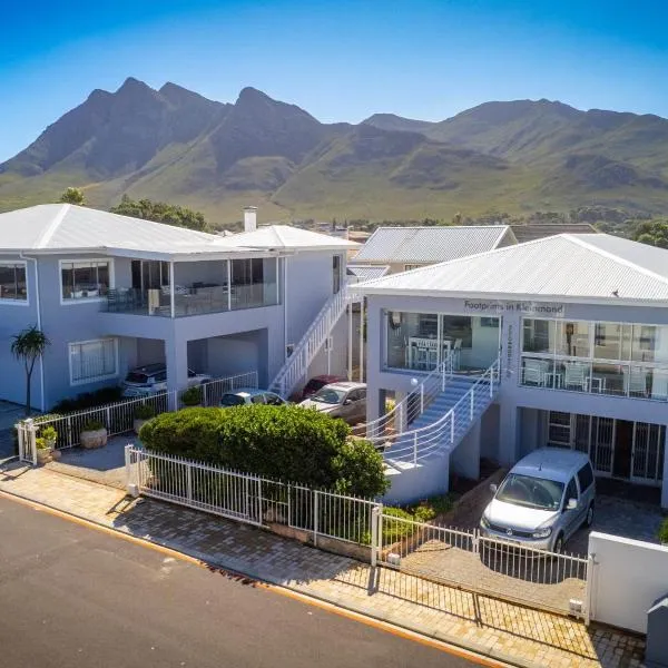 Footprints in Kleinmond, hotel en Kleinmond