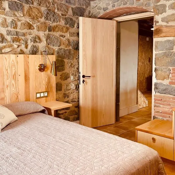 Casa rural Mas Arimany, hotel di Cantonigros