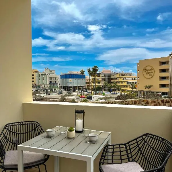 Lovely apartment near the sea in Arguineguín, hôtel à Arguineguín