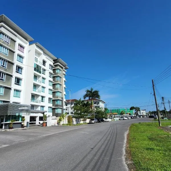 Home 33 Salim Farley Cozy Apartment With Elevator, hotel v destinaci Sibu