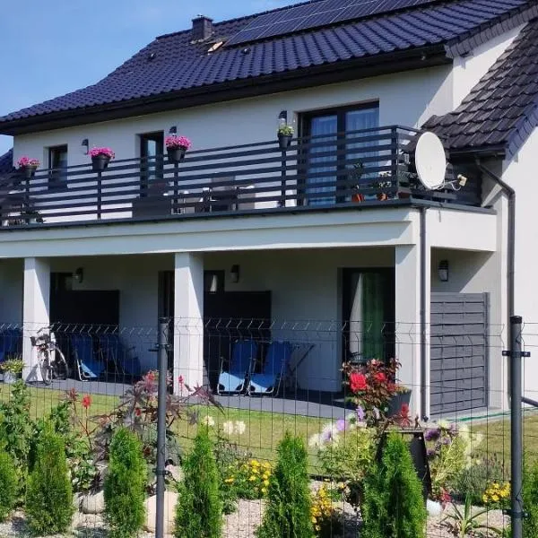 Biały Dom, hotel v destinaci Sarbinowo