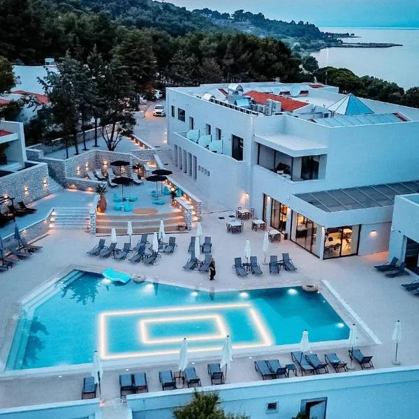 Mythical Coast Wellness Retreat、ミティリニのホテル