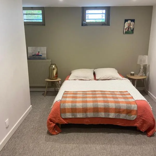 Chez Val et Tonio, hotel v destinaci Rennes