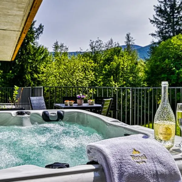 Apartament z prywatnym Jacuzzi Orlik VIP Residence - blisko wyciągu i Wang by Royal Aparts, hotell i Karpacz