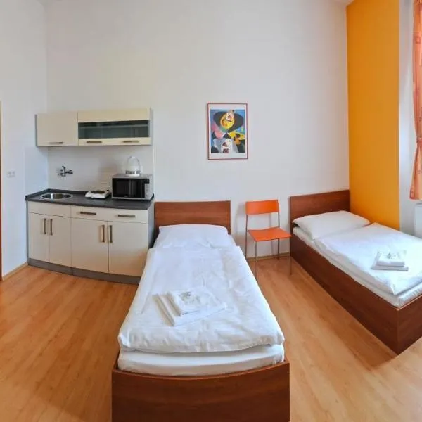 Economic Hotel Svoboda, hotel v Rakovníku