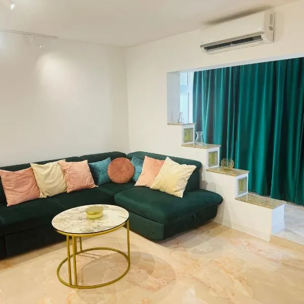 WOT Luxury Apartament, hotel in Arad