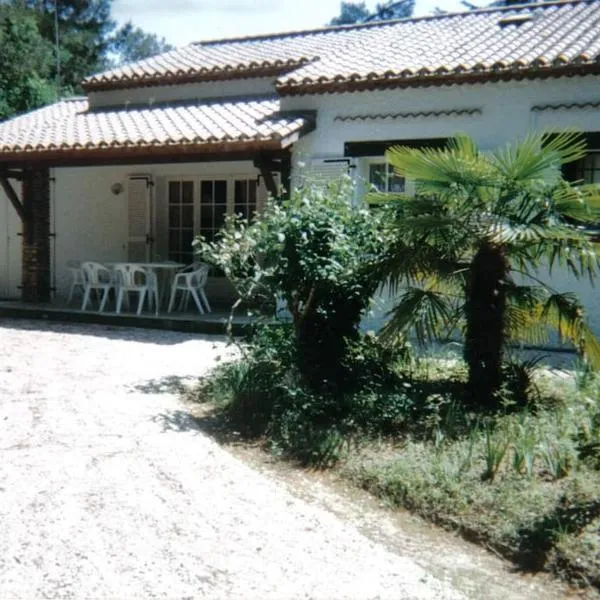 Ly Jymjac Saint Hilaire de Riez St Jean de Monts, hotel in Saint-Hilaire-de-Riez