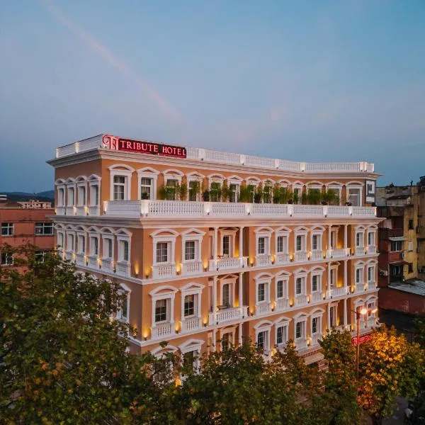TRIBUTE Hotel, ξενοδοχείο στη Σκόδρα