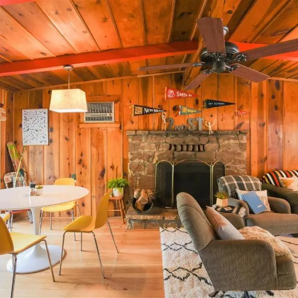 2nd Street Retreat – hotel w mieście Ruidoso
