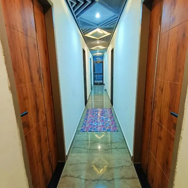 Shri Radha Rani Kripa Dham, hotel v destinaci Mathura