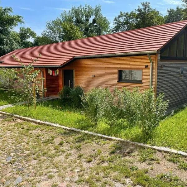 Ferienhaus am Schlosspark Hohenprießnitz, hotel i Hohenprießnitz