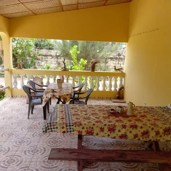 CAP NATURE Campement, hotel in Nialon