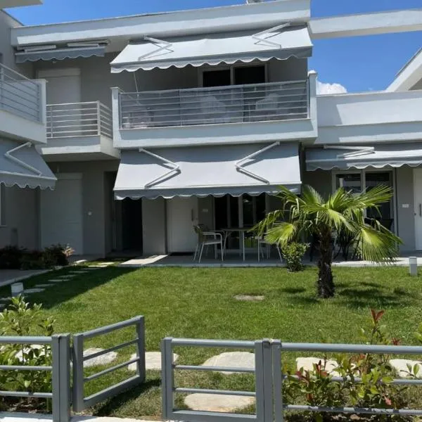 Palm Residential, khách sạn ở Orfánion