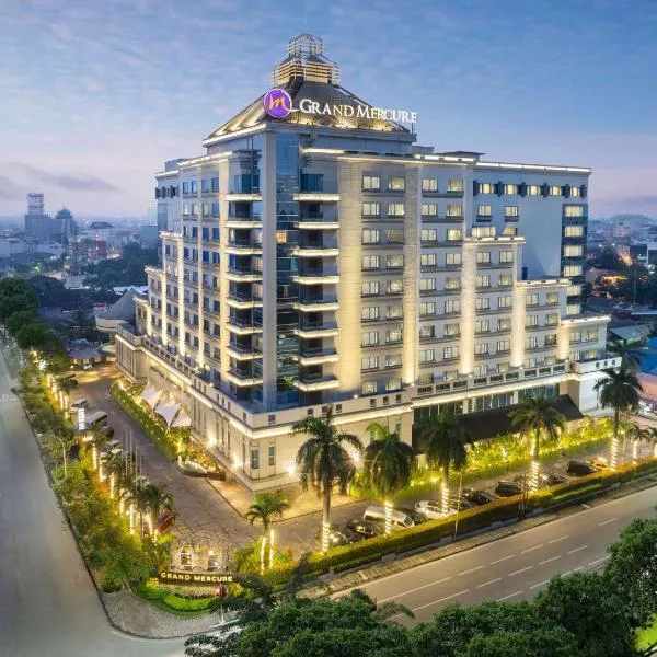 Grand Mercure Medan Angkasa, hotel v destinaci Medan