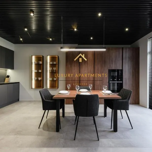 Luxury Apartments BUDAPEST, hotel v Užhorodu
