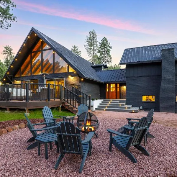 Cozy Modern Chalet in Strawberry, khách sạn ở Pine