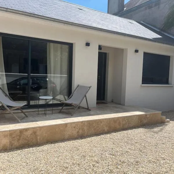Charmante maison à louer – hotel w mieście Saint-Cyr-sur-Loire