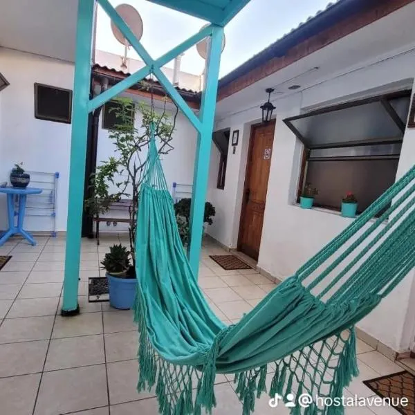Hostal Avenue, hotel v destinaci La Serena