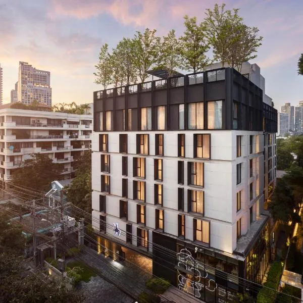 Walton Suites Sukhumvit, hotel en Bangkok