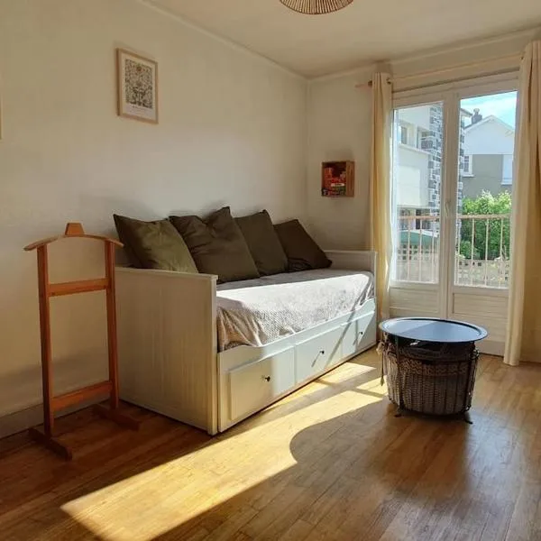 Appartement proche centre-ville – hotel w mieście Chamalières