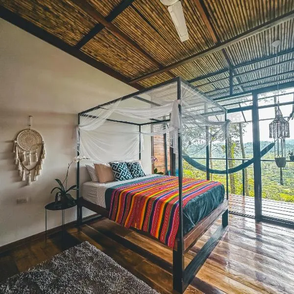 Selva Madre Eco-Sanctuary, hotel v destinaci Cahuita