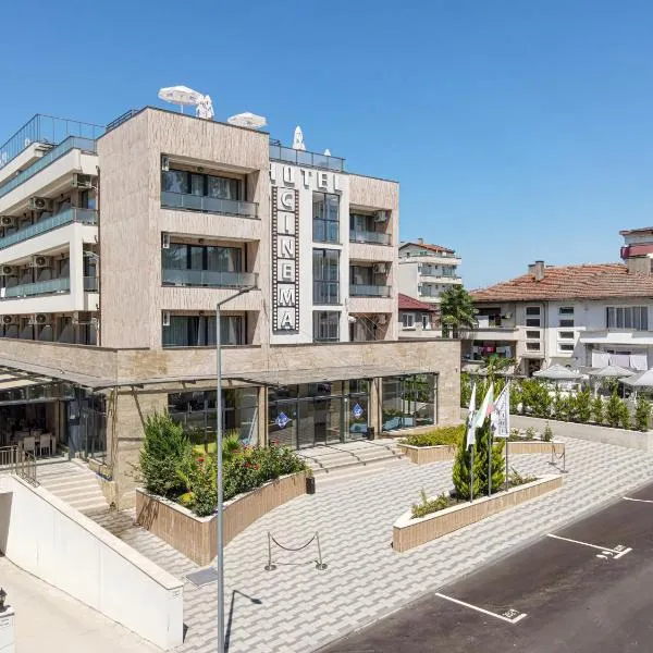 Viesnīca Cinema Hotel pilsētā Primorska