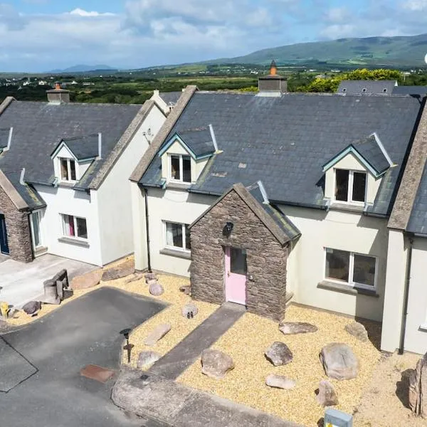 Beautiful home on Ring of Kerry, hotel v destinaci Waterville