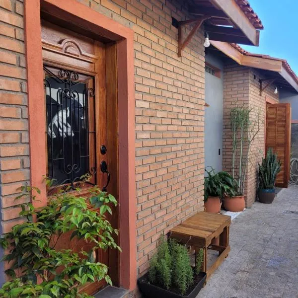 Casa em Atibaia - Bairro Loanda, hotel in Atibaia