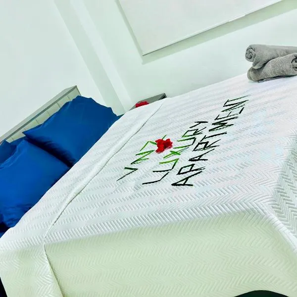 VNZ Luxury Apartment, hotel in Mba