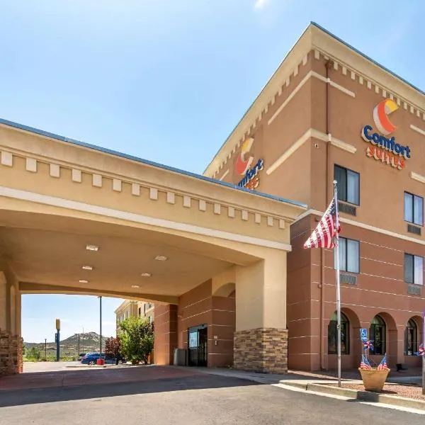 Comfort Suites Gallup East Route 66 and I-40, hotel in Gallup