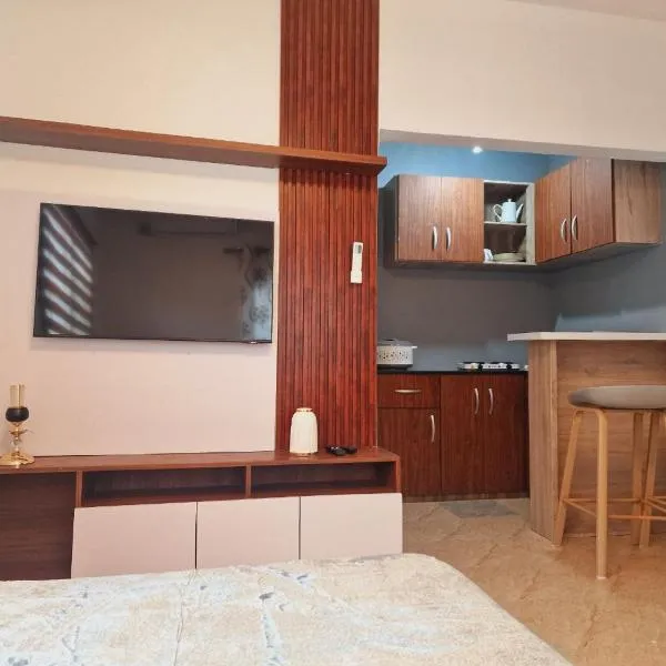 MAC Homes Blueberry Suite 2, hotel v destinaci Accra
