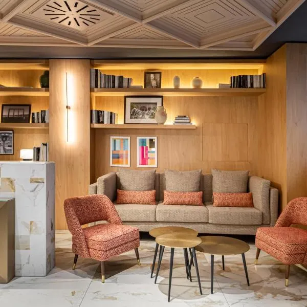 Room Mate Leo, Granada, hotel a Granada